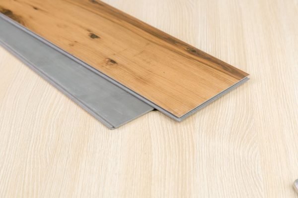Click Lock Vinyl Flooring image 02 for cloudsflooring